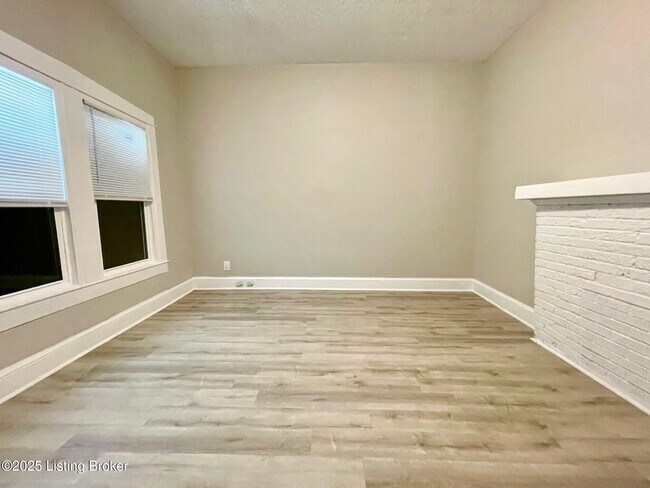 Photo - 1705 Hale Ave