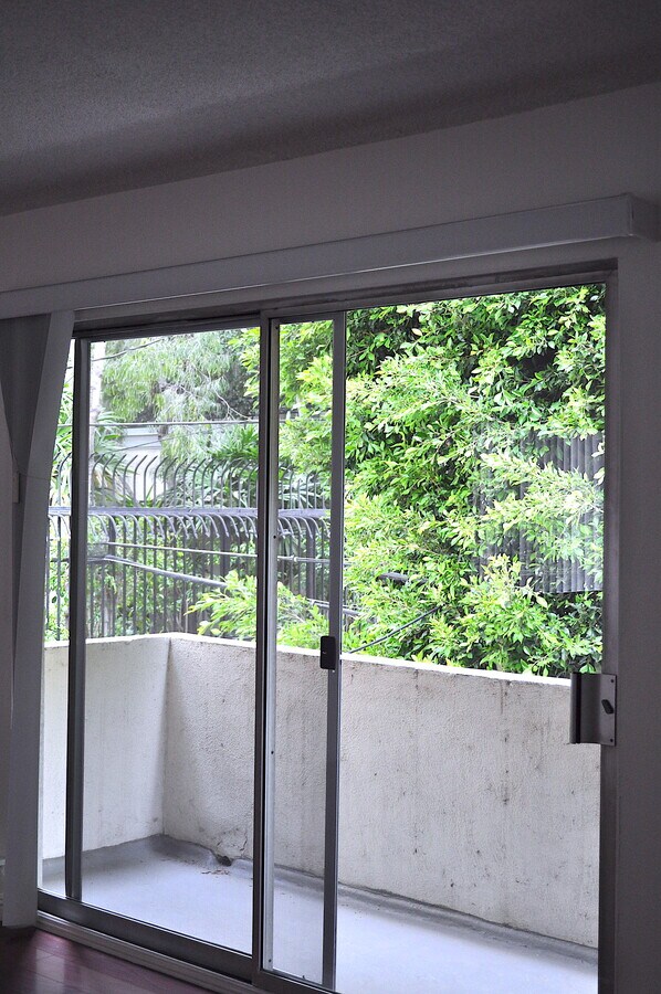 Photo - 1382 Kelton Ave