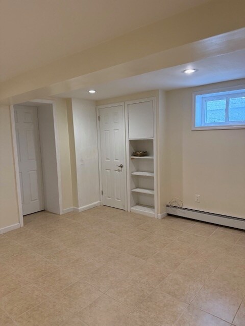 Photo - 66-32-32 Booth St