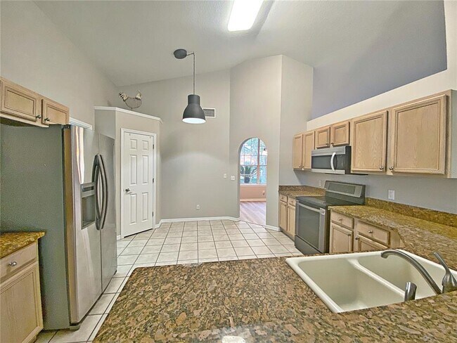 Photo - 16834 Rockwell Heights Ln