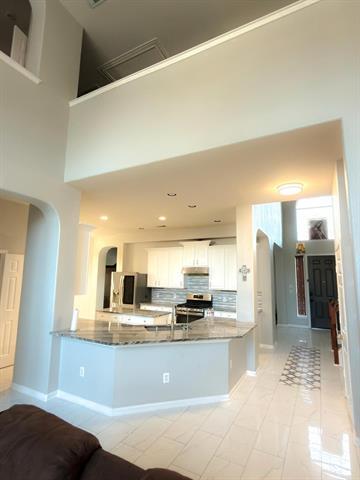 Building Photo - 9309 Stonewood Dr
