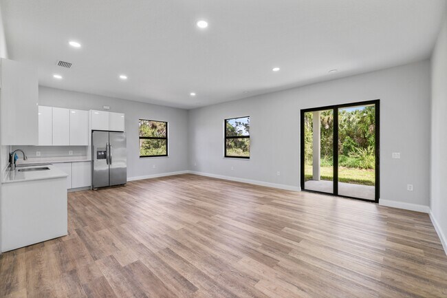 Photo - 623 Franklin