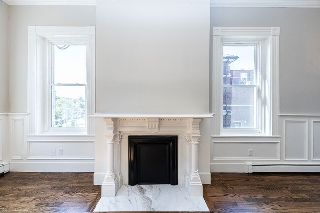Photo - 85 Regent St Unit 4