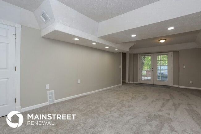 Photo - 147 Acorn Dr