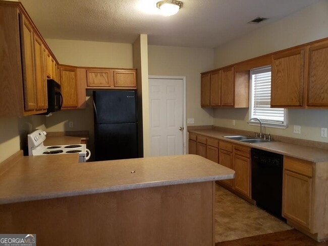 Photo - 1254 Lakeview Rd