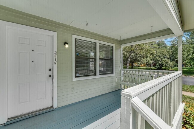 Photo - 3414 Hollywood Ave