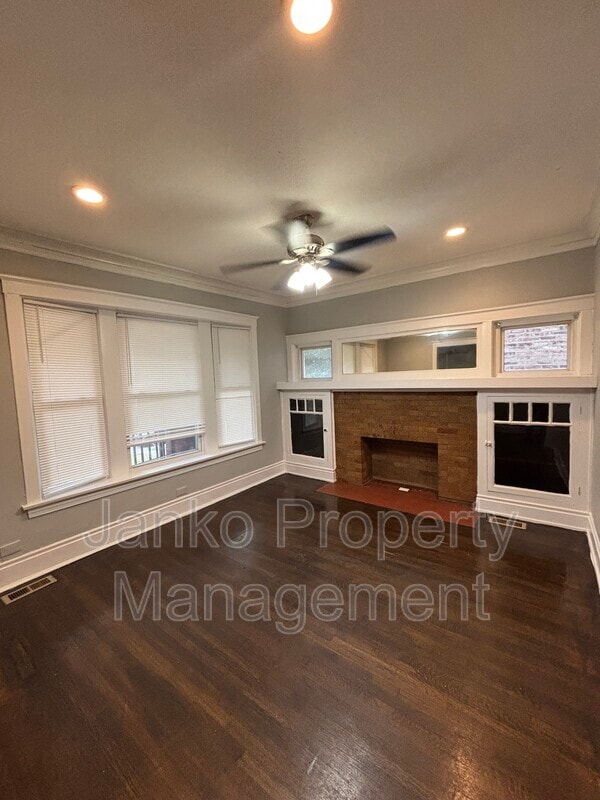 Photo - 6738 S Prairie Ave Unit 1
