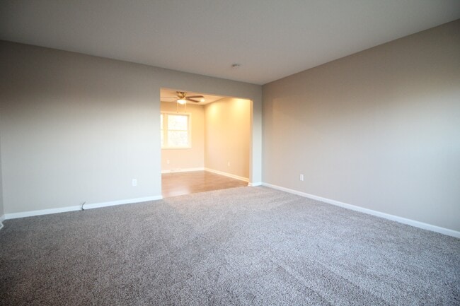 Photo - 4926 Madison Ave