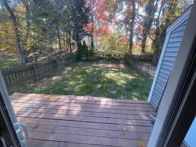 Photo - 5722 Cedar Ln