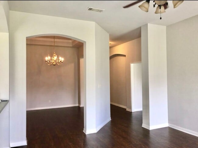 Photo - Beautiful 4 bedroom and 3 bath home