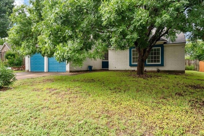 Photo - 2205 Cedar Branch Dr