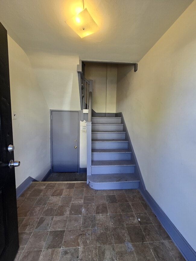 908 Keystone Rd Unit 1