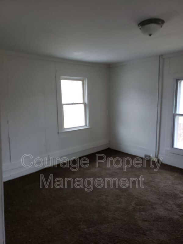 456 High St Condo Unit Second Floor Condo for Rent in Elmira, NY