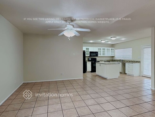 Photo - 18839 N 7th Dr