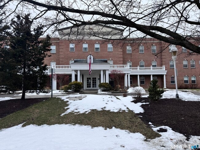 Building Photo - 59 Courtland Ave Unit APT 3B