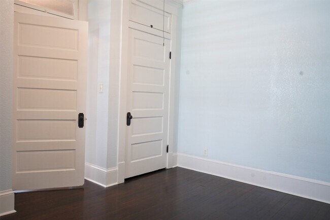 Photo - 6424 Central City Blvd