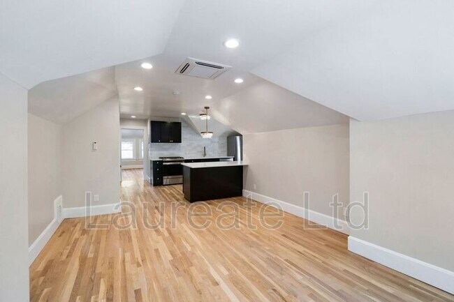 Photo - 1126 Lafayette St Unidad #4