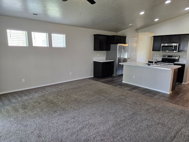 Photo - Charming & Modern Single-Family Home in Meridian - Welcome home!