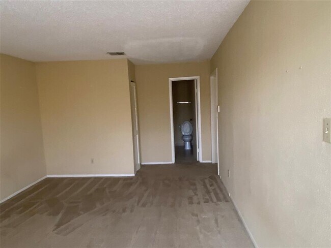 Photo - 9565 Pagewood Ln