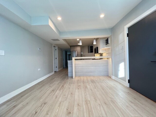 1401 N Wicker Park Ave Unit SG