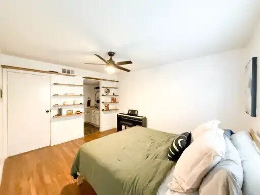 Photo - 2120 El Paseo St