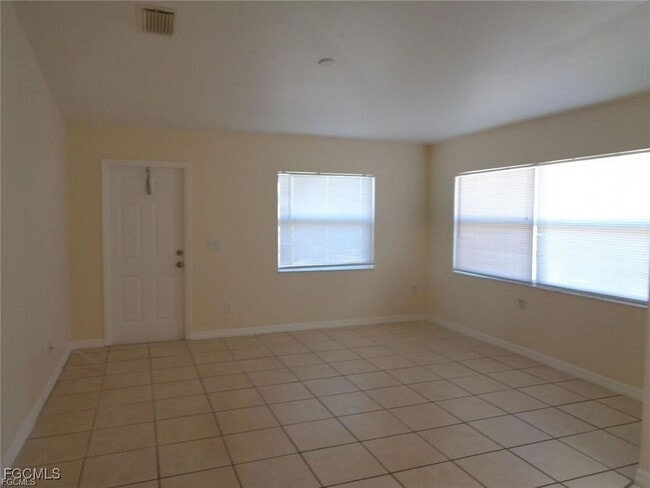 Photo - 1247 Bacon Ave