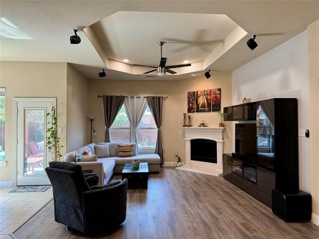 Photo - 15817 Rockingham St