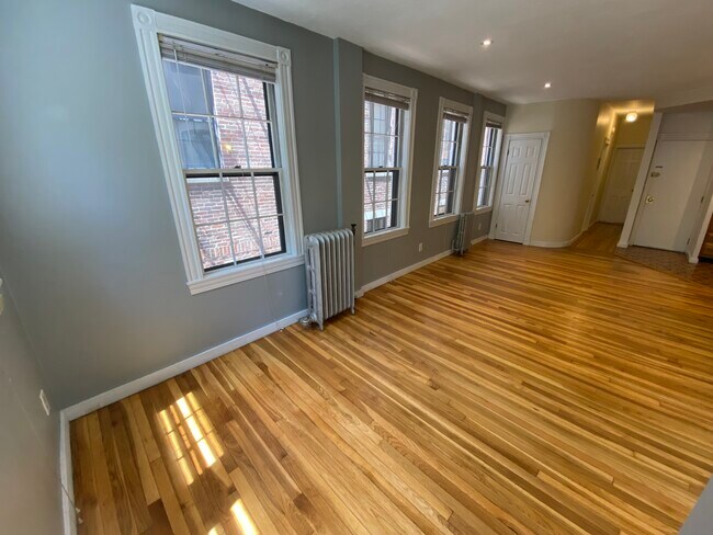 Photo - 82 Phillips St Unidad 2