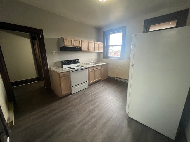 1203 Reddour St Unit 3