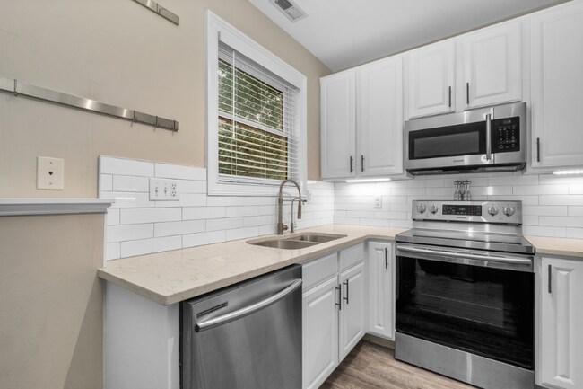 Photo - 723 S Boylan Ave Unit 101