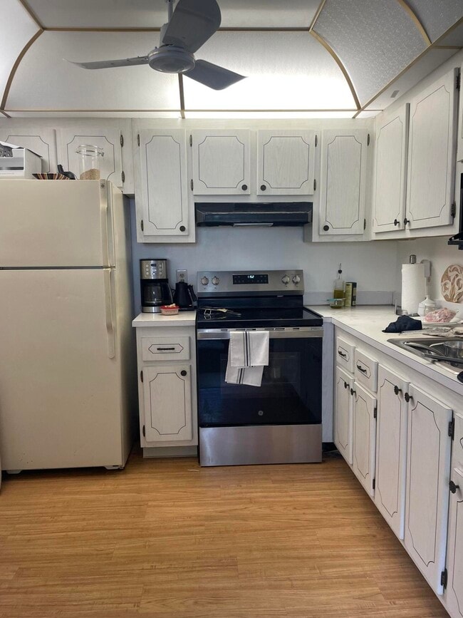 Photo - 746 Monaco P Unit 746