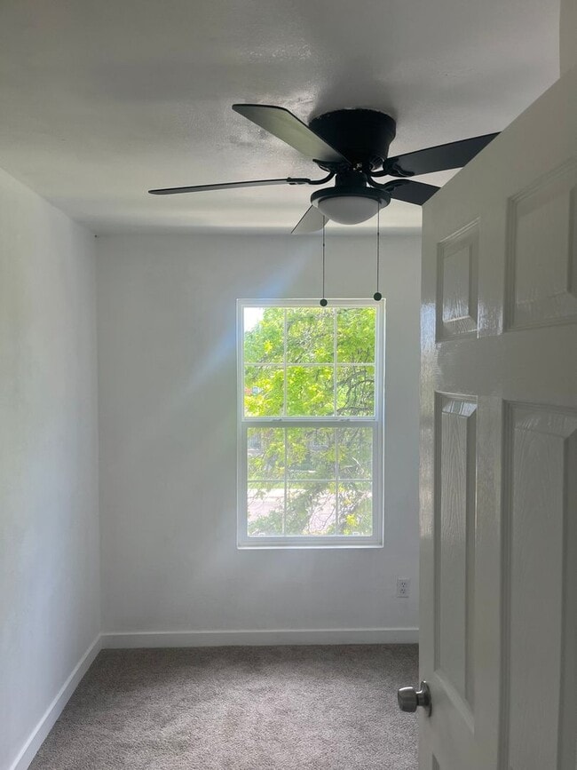 Photo - 1599 S Ivory Cir