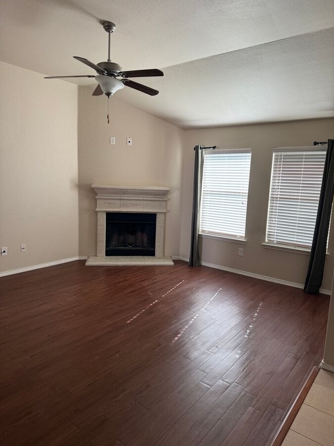 Photo - Great home in Burleson