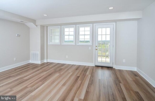 Building Photo - 515 W Chelten Ave Unit 2B-1302 Rental