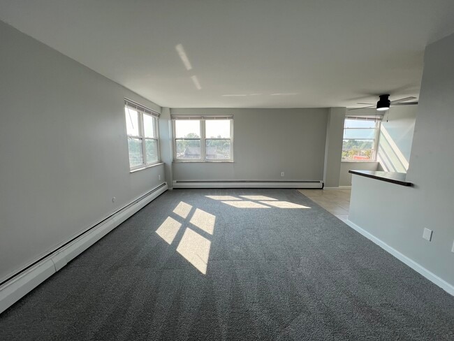 Living Room - Glen Park Rental