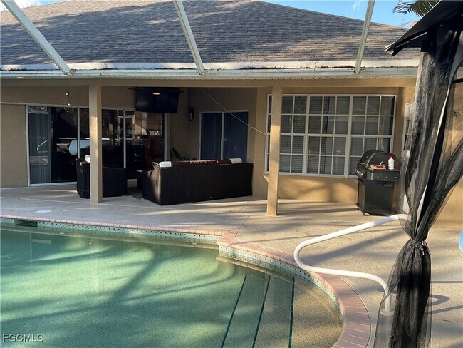 Photo - 6715 Willow Lake Cir