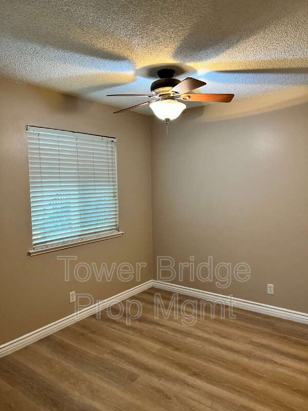 5146 Rhode Island Dr Unit 2