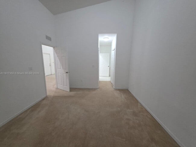 Photo - 3251 NE 11th Dr