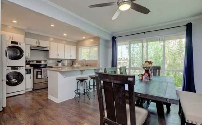 2 bed 2 bath condo in Torrance - 3220 Merrill Dr Unit 22