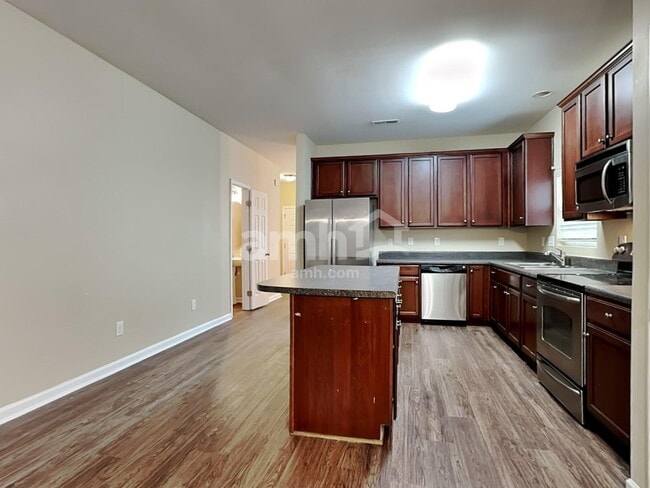 Photo - 3120 Genlee Dr