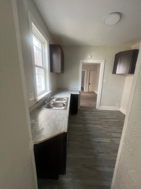 Photo - 918 W King St Unit 1