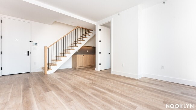303 Wythe Ave Unit 404