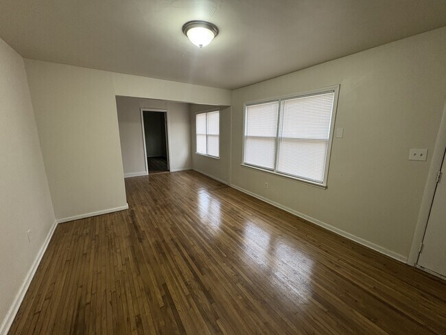 Photo - 5708 N Detroit Ave