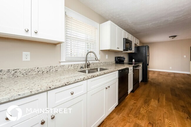 Photo - 3859 Chattahoochee Dr