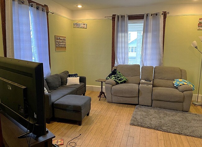 Photo - 4704 N Lacey St Unit 6
