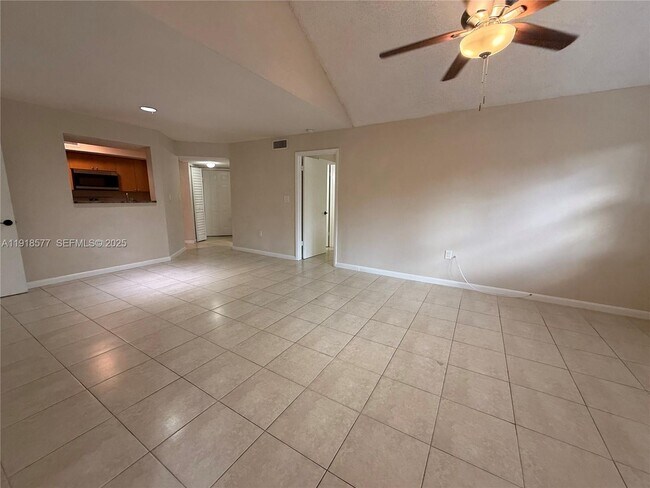 Photo - 15661 SW 104th Terrace Unit 322