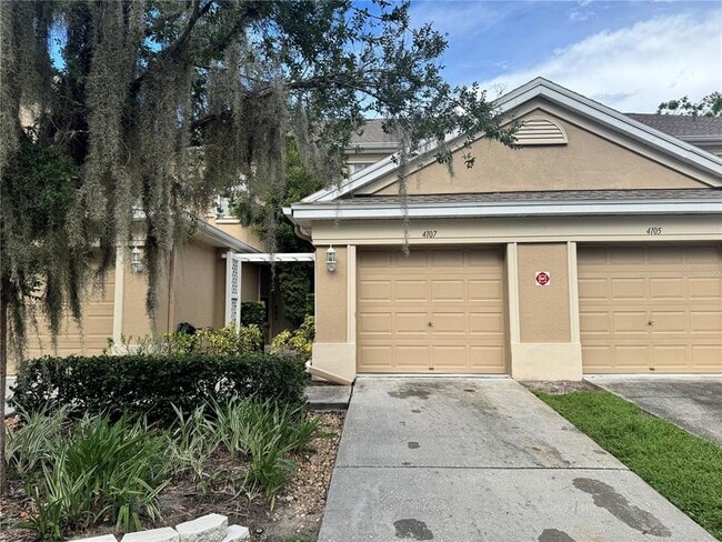 Building Photo - 4107 Key Thatch Dr