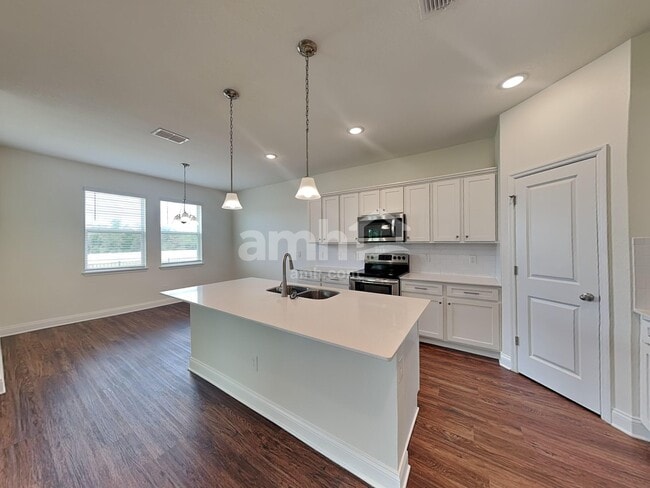 Photo - 6086 Little Blf Cir