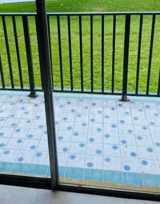 Photo - 4803 NW 7th St Unidad 210-14