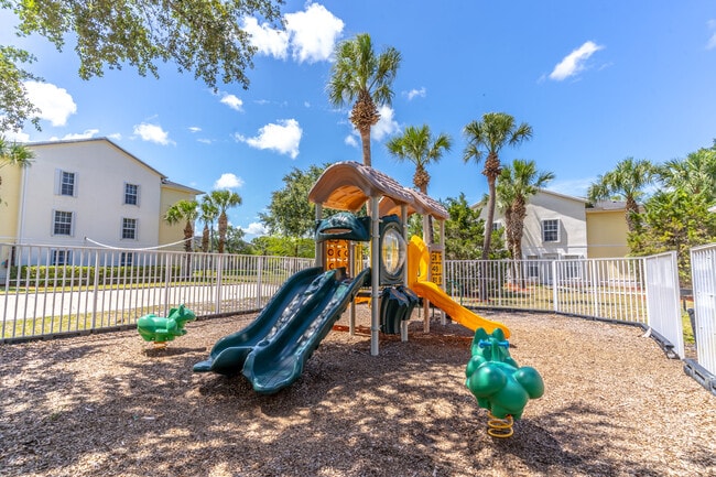 Live Oak Villas